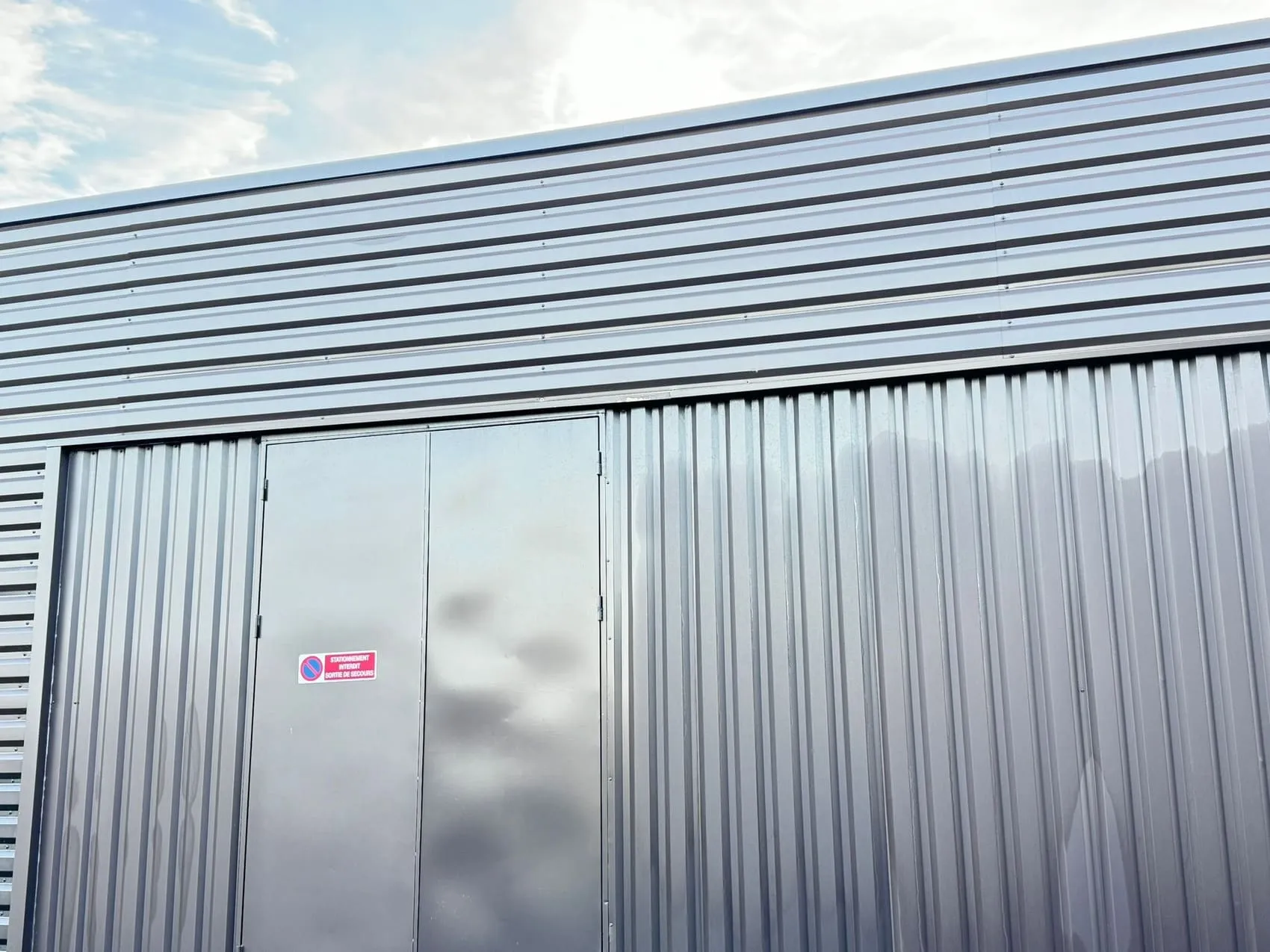 La façade avant et après travaux — avant
